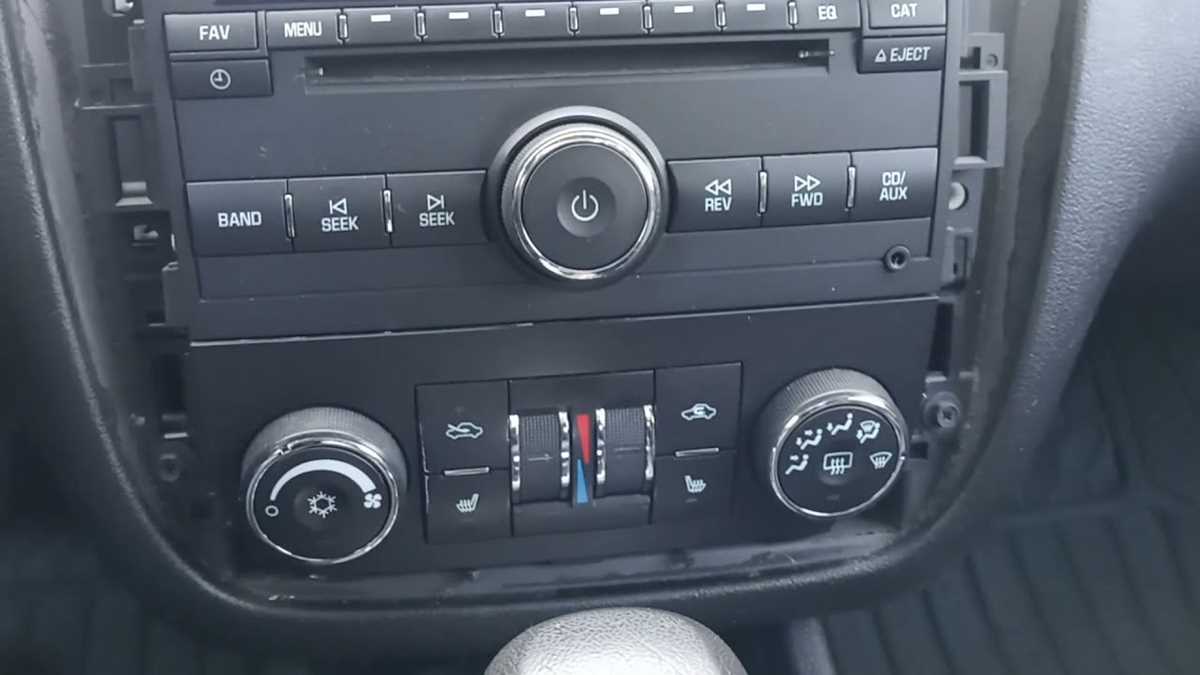 06 chevy impala radio wiring diagram