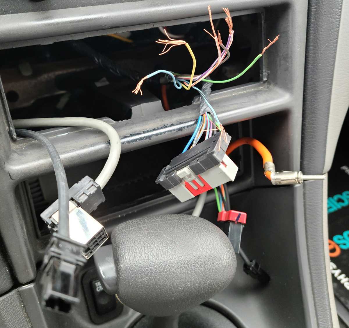2000 ford mustang gt radio wiring diagram
