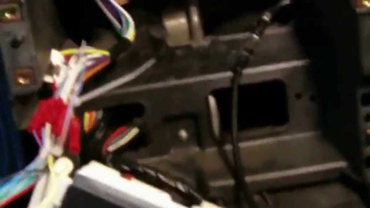 2003 chevy avalanche bose stereo wiring diagram