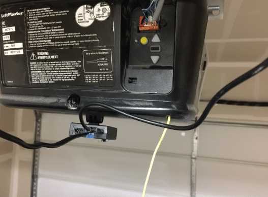 wiring diagram for a chamberlain garage door opener